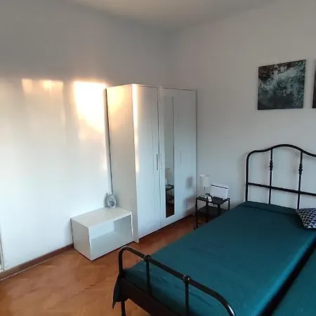Go Trieste Апартаменты Триест